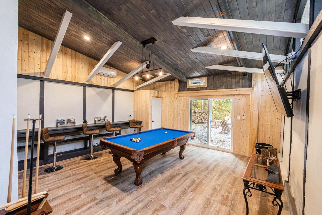 Fun Cabin With Hot Tub, Pool Table & Fire Pit - Big Blue Брайсън Сити Екстериор снимка